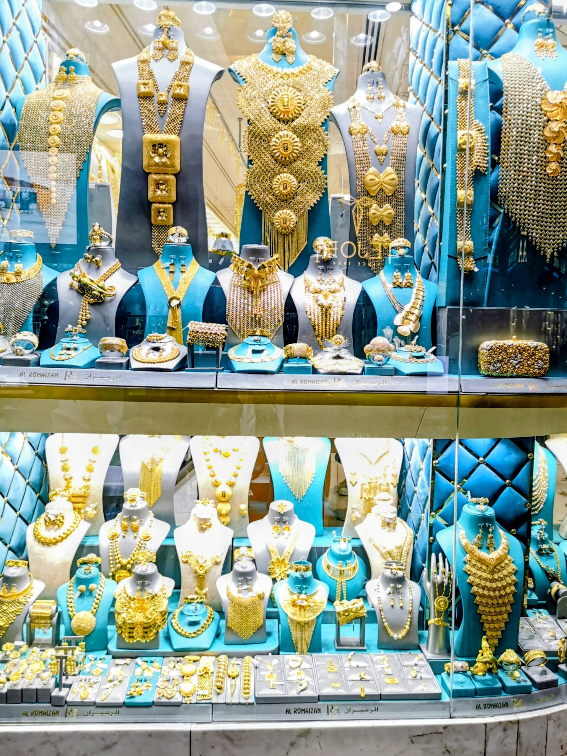 Gold vs Old – A Tale of Two Souks