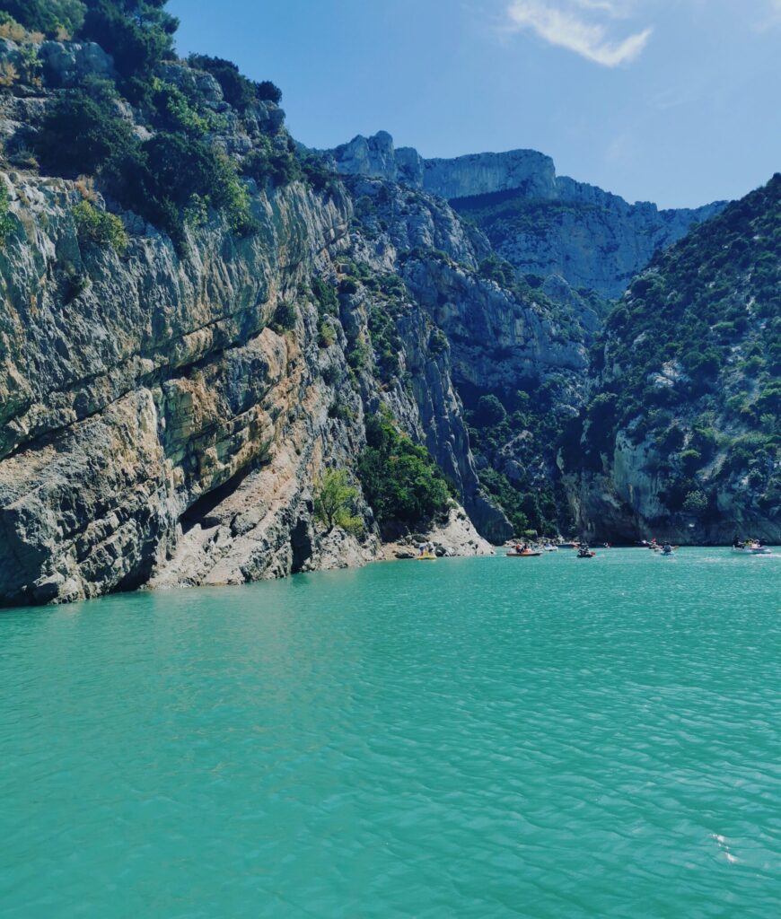 Turquoise water winding through the Gorges du Verdon in southern France.